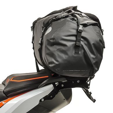 Комплект: захисна дуга Craftride Mustache Harley Davidson Sportster 04-20, чорного кольору + сумка на заднє сидіння мотоцикла Bagtecs XF60, водонепроникна, об'єм 60 л