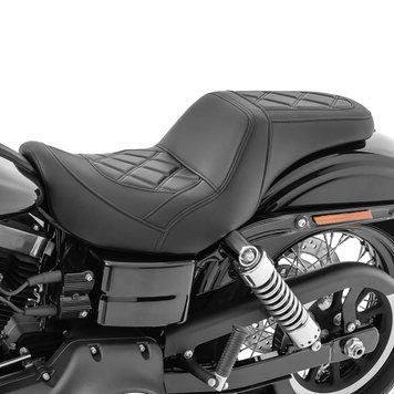 Двомісне сидіння для мотоциклів Harley Davidson Dyna Fat Bob 08-17, водійське та пасажирське Craftride SF6 чорного кольору.