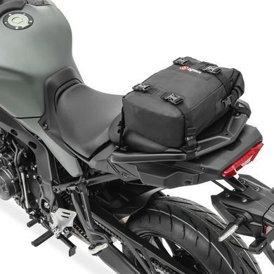Задня сумка сумісна з Yamaha XSR 900 / 700 Bagtecs KH1 10L