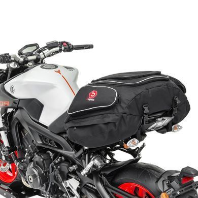 Задняя сумка, совместимая с Ducati Monster 821 Bagtecs X50 50Ltr черного цвета